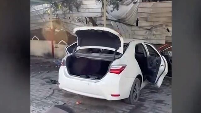 El Ejército israelí encuentra el automóvil de un rehén muerto en un hospital de Gaza | VIDEO