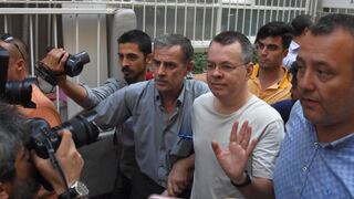 Turquía libera a pastor estadounidense Andrew Brunson