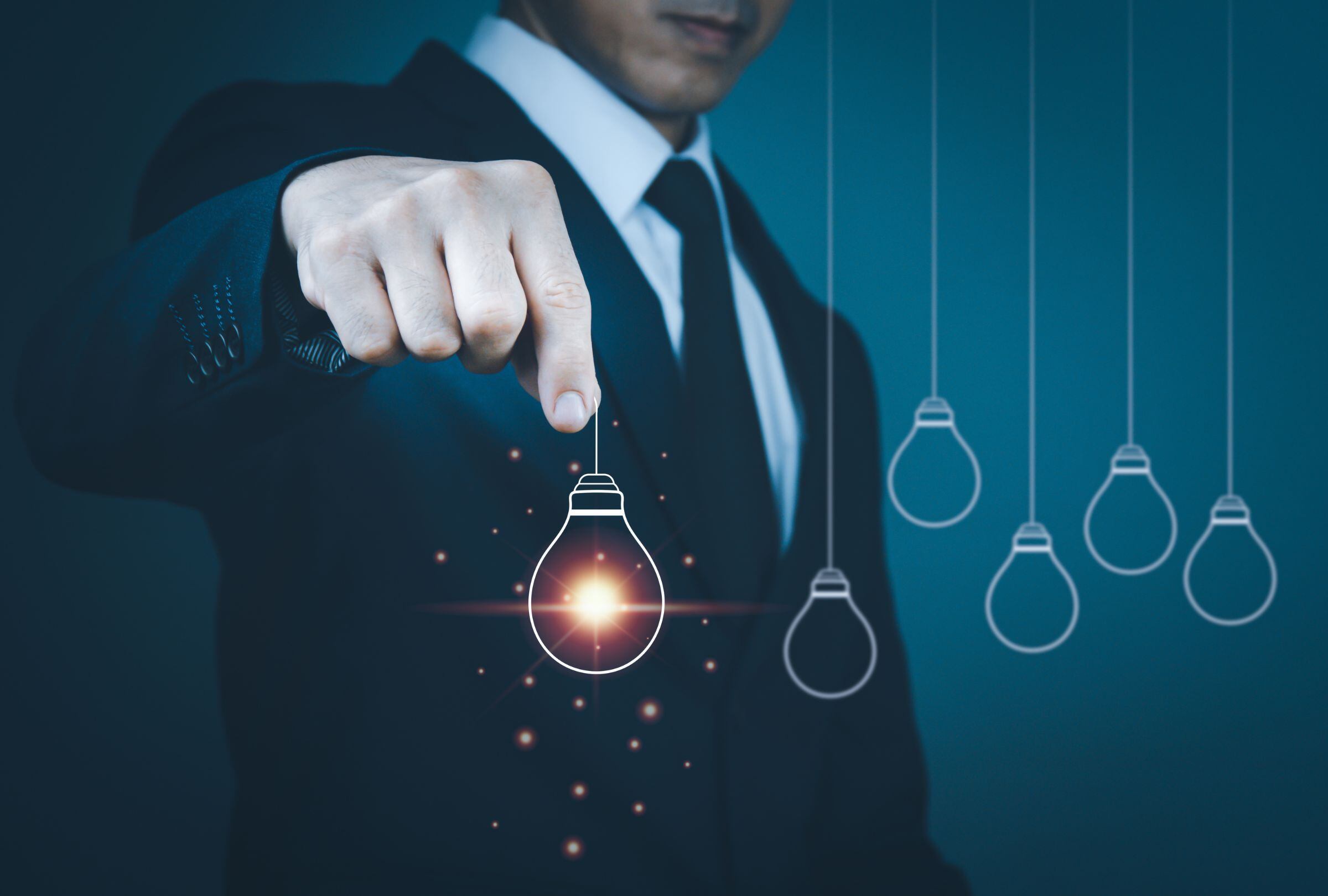 Si realmente te interesa ingresar al mundo de la inteligencia artificial, puedes encontrar trabajo fácilmente si desarrollas una serie de habilidades, incluido un sólido pensamiento analítico (Foto: Canva)