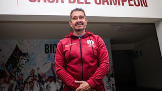 Con “La U tiene que continuar” de Velazco y la marcha de los 5 mil hinchas frente a SUNAT: lo que no se vio del día más largo del siglo y cómo se definió el poder en el club crema