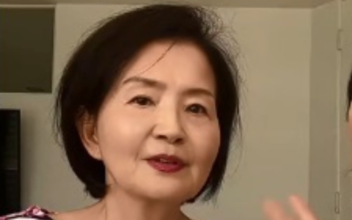 VIDEO VIRAL | Tiene 72 años, pero luce como alguien más joven y reveló lo que hace para cuidar su piel. (Foto: @teawithmd / TikTok)