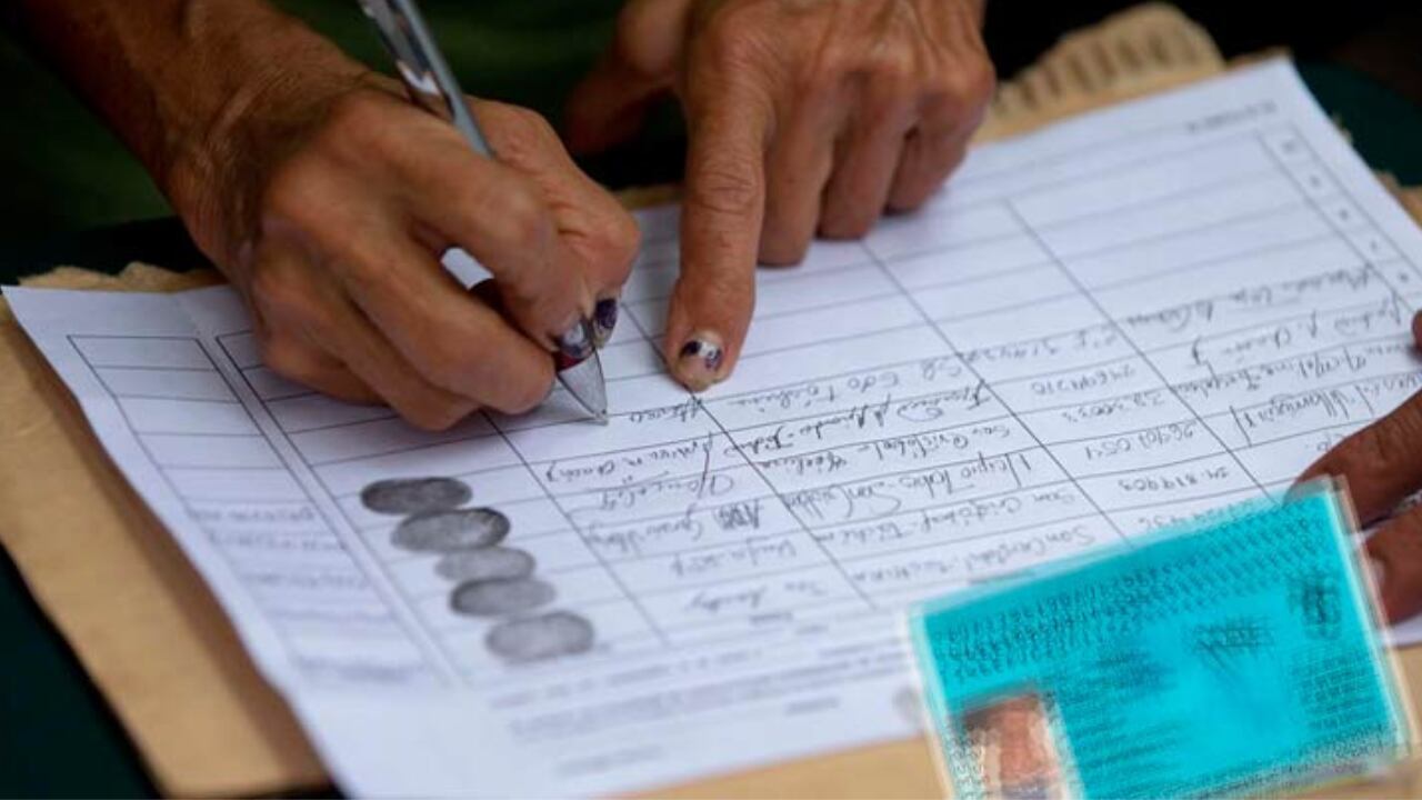 El Reniec reveló que ha publicado 130 informes con más de 300 mil registros de firmas observadas de partidos políticos. (Foto: Difusión)