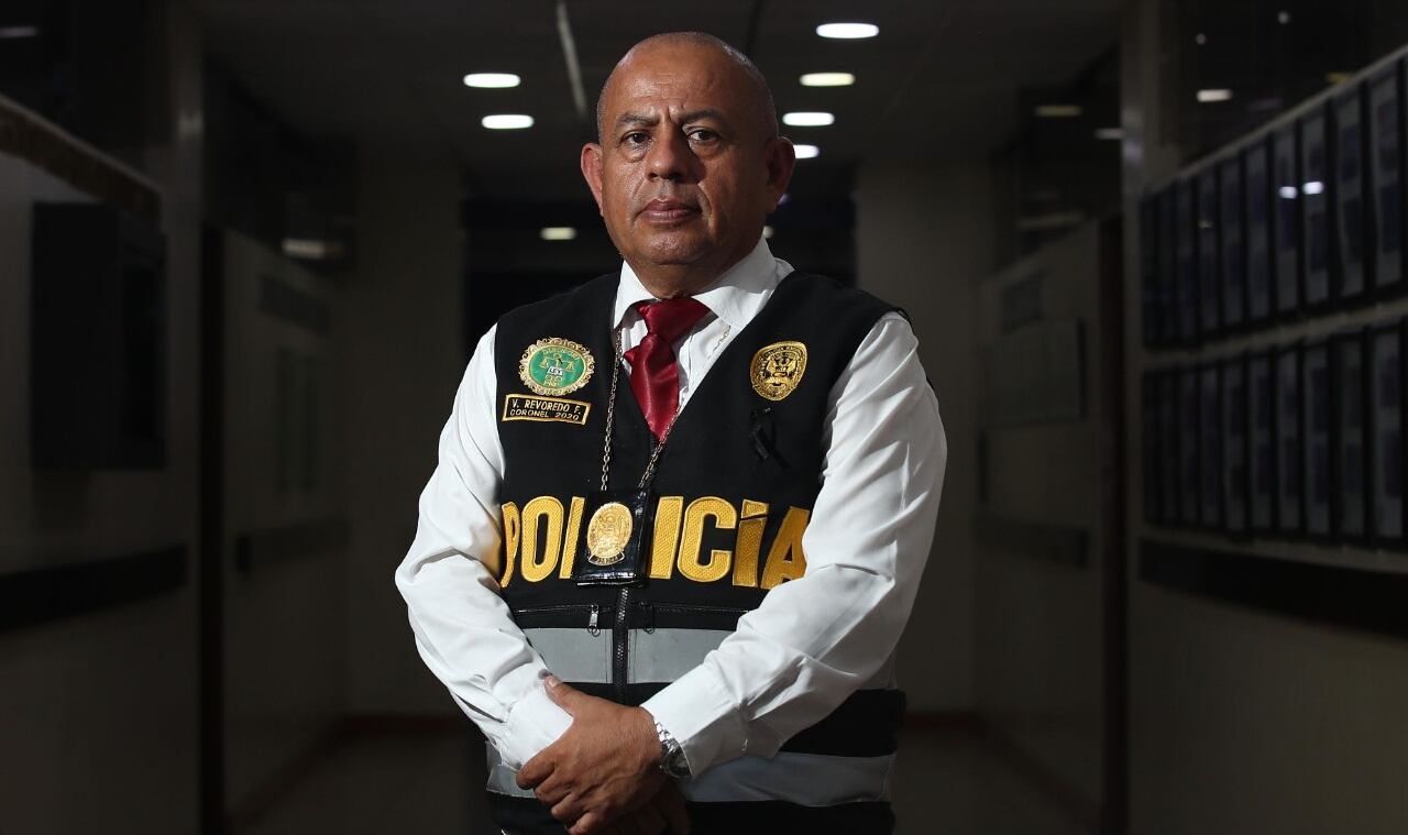 Coronel PNP, Víctor Revoredo Farfán (Foto: Jorge Cerdán).