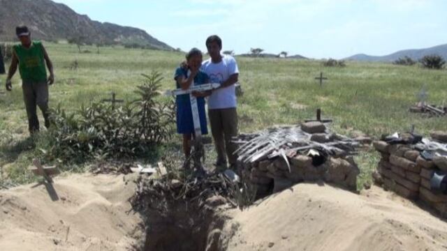 Lambayeque: profanan tumbas y roban cadáveres de tres bebes