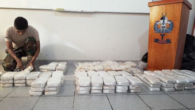 Policía destruye tres laboratorios de droga en el Vraem