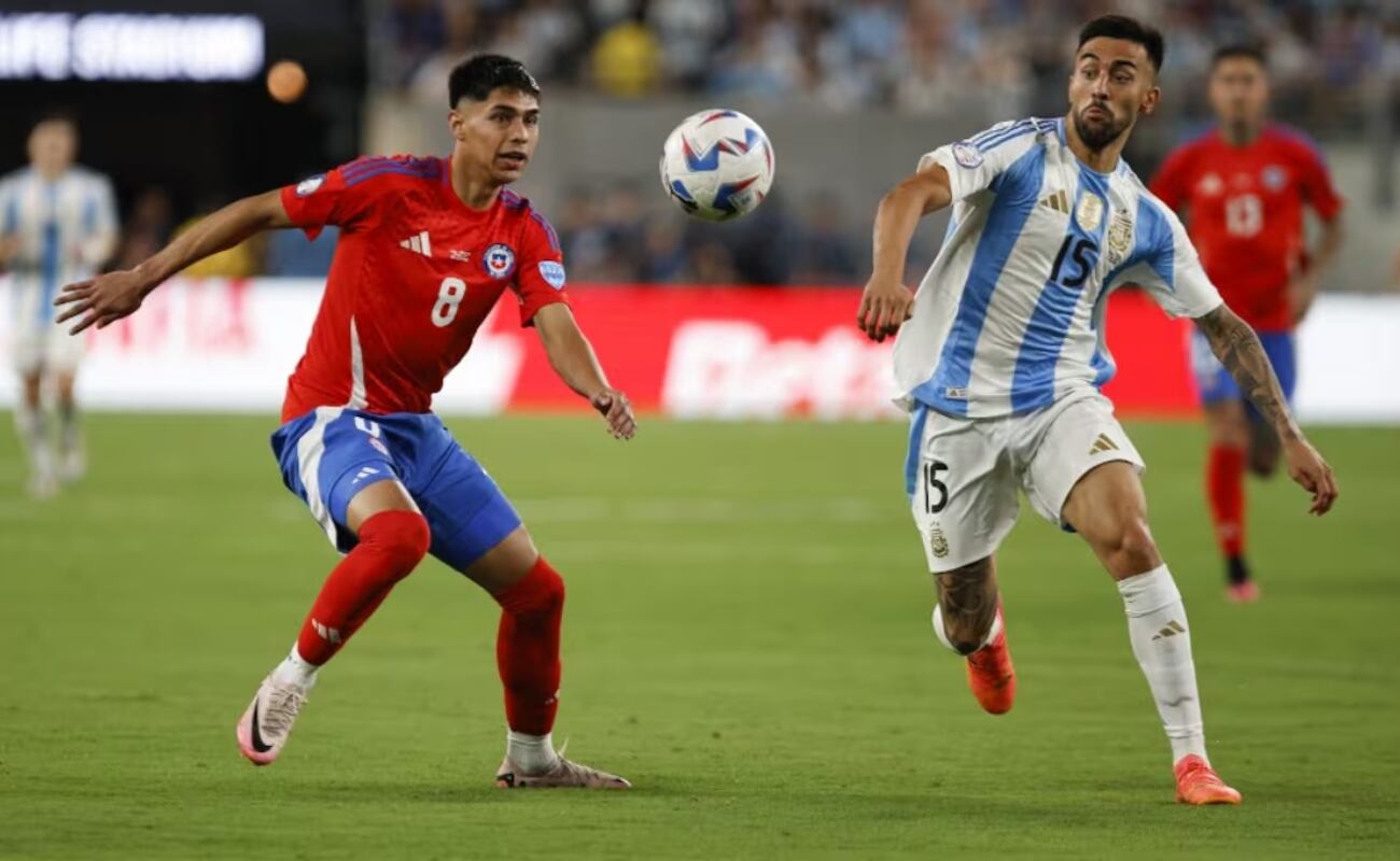 La prensa e hinchas de La Roja lanzaron fuertes críticas hacia Ricardo Gareca por el bajo rendimiento del equipo.
