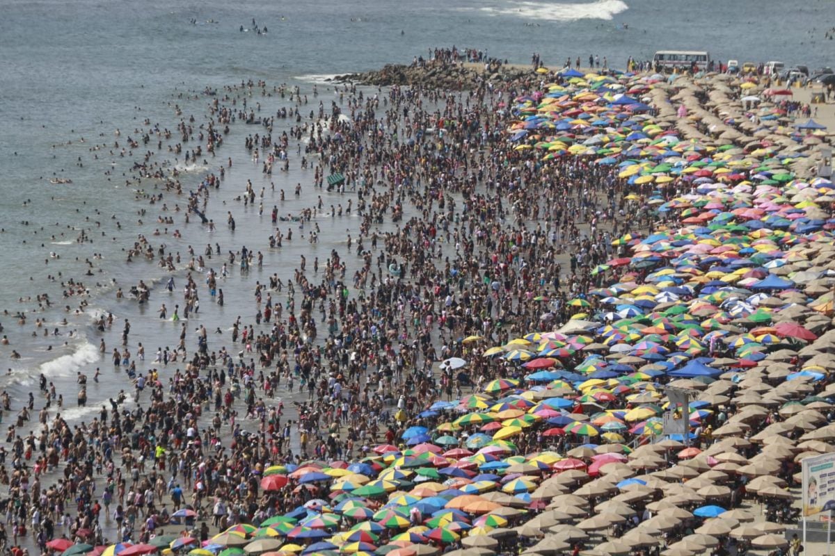 Actualmente, Lima afronta uno de los veranos más calurosos de las últimas décadas debido al Fenómeno El Niño. (Foto: Julio Reaño/@photo.gec)
