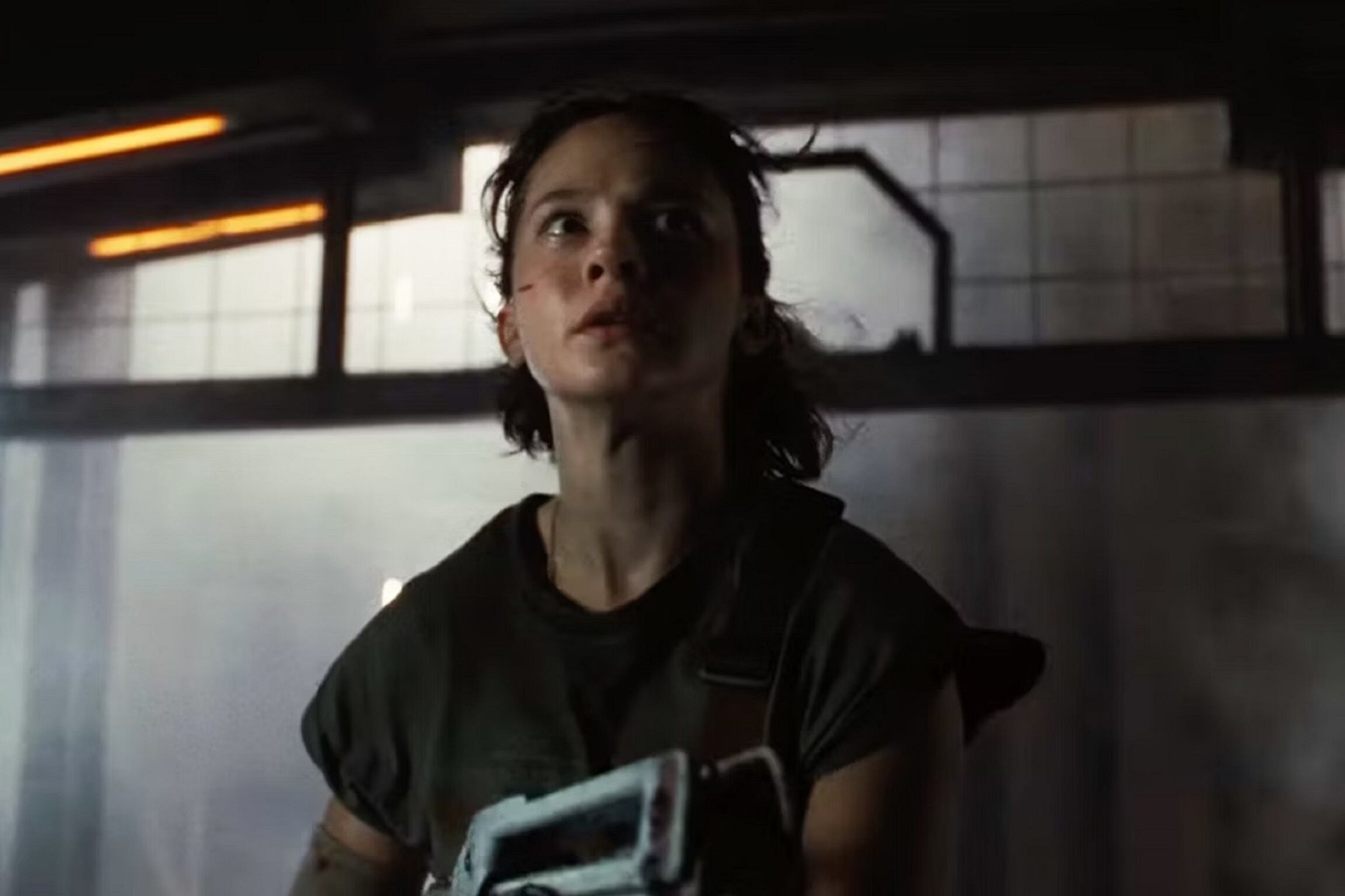 Cailee Spaeny es una de las protagonistas de la película de ciencia ficción "Alien: Romulus", donde da vida a Rain Carradine (Foto: 20th Century Studios)