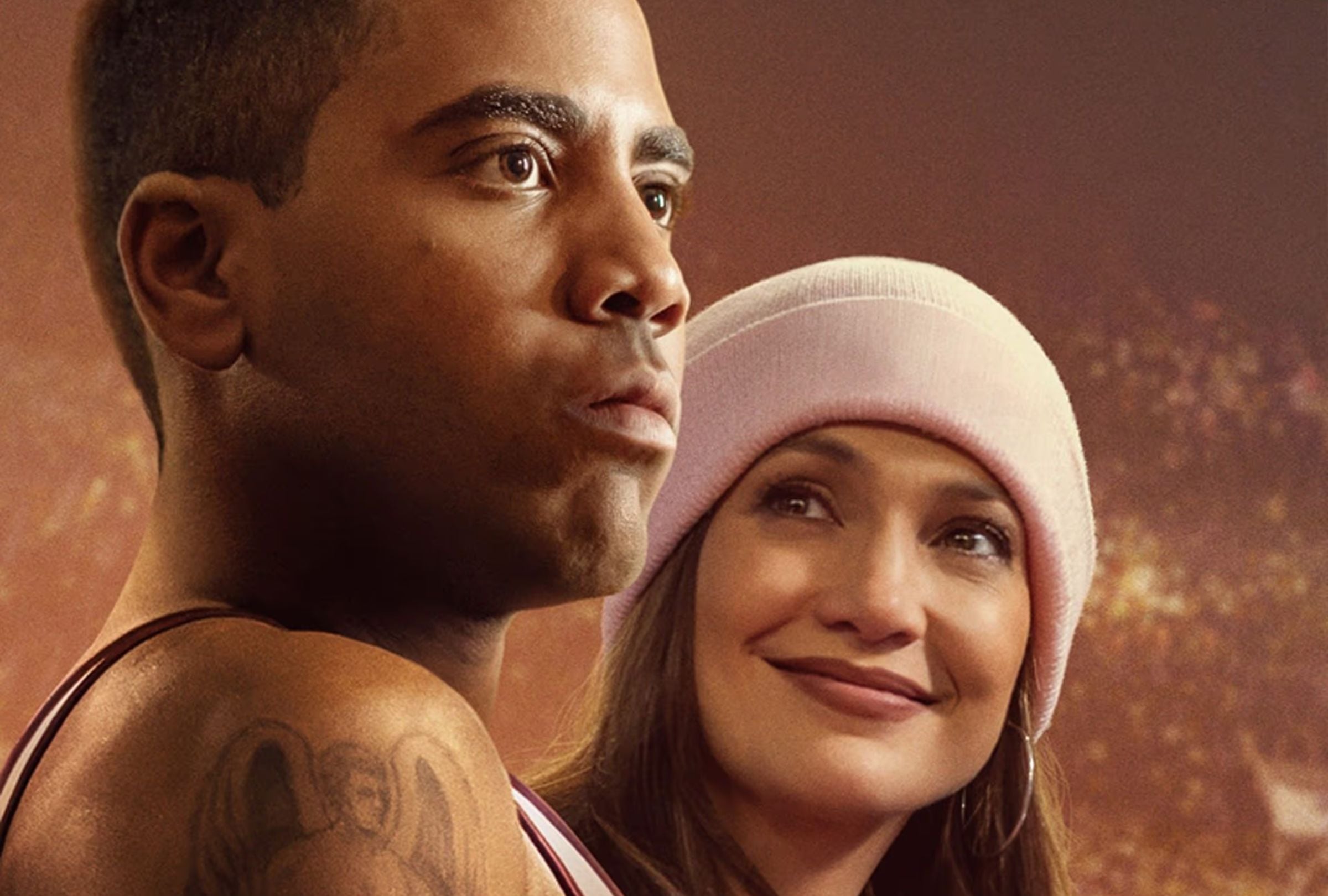 Jharrel Jerome y Jennifer Lopez lideran el reparto de "Unstoppable", película del director William Goldenberg que se desarrolla a lo largo de 123 minutos de metraje (Foto: Amazon MGM Studios)