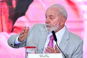 Lula da Silva lanza programa para convertir inmuebles abandonados del Estado en viviendas populares