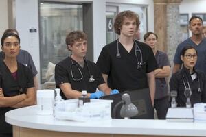 “The Pitt” 2: esta doctora dejará la serie al final de temporada… y ella será su reemplazo