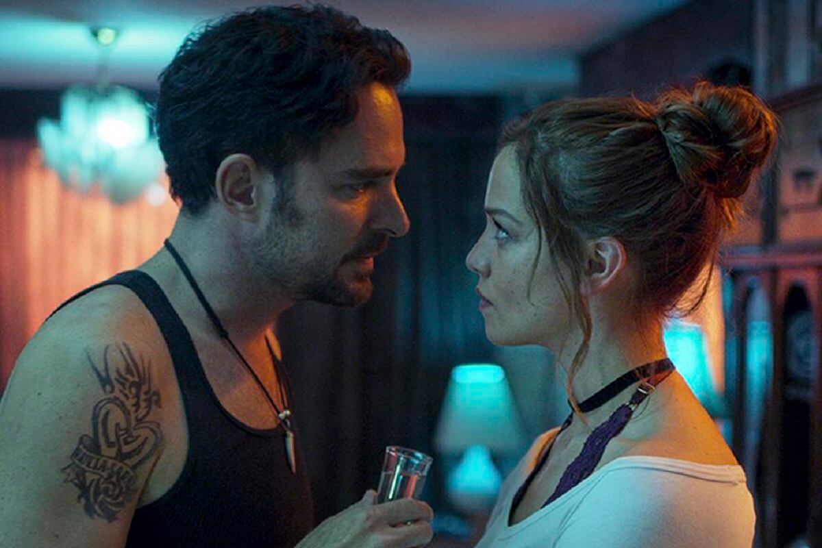 ¿Qué pasará con la relación entre Alex y Elisa en la segunda temporada de "Quién mató a Sara"? (Foto: Netflix)