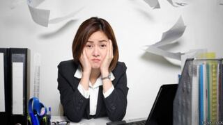 ¿Cómo sobrellevar las críticas de tu jefe en la oficina?