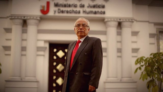 Aníbal Torres: las implicancias del contrato de empresa de sus familiares con el Estado