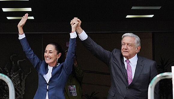 El presidente de México Andrés Manuel López Obrador y a la presidenta electa de México Claudia Sheinbaum durante una reunión en el Palacio Nacional de la Ciudad de México, el 10 de junio de 2024. (Foto de la Secretaría de Gobernación / EFE)