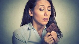 ¿Comes dulces cuando estás estresado? Este estudio revelaría el porqué