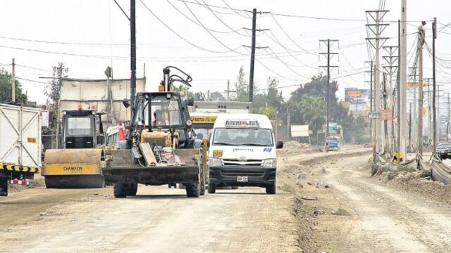 Retraso en obras en la antigua Panamericana Sur generaría caos en el verano