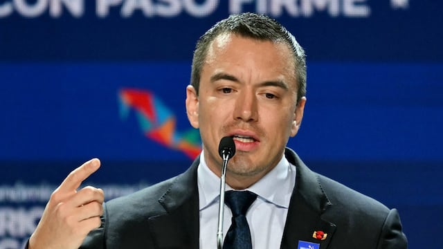 Daniel Noboa regresa a Ecuador por un asunto “de emergencia” y cancela su agenda en Panamá