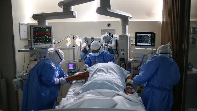 Congreso aprueba ley que ordena a clínicas poner equipos biomédicos a disposición del Minsa durante emergencia