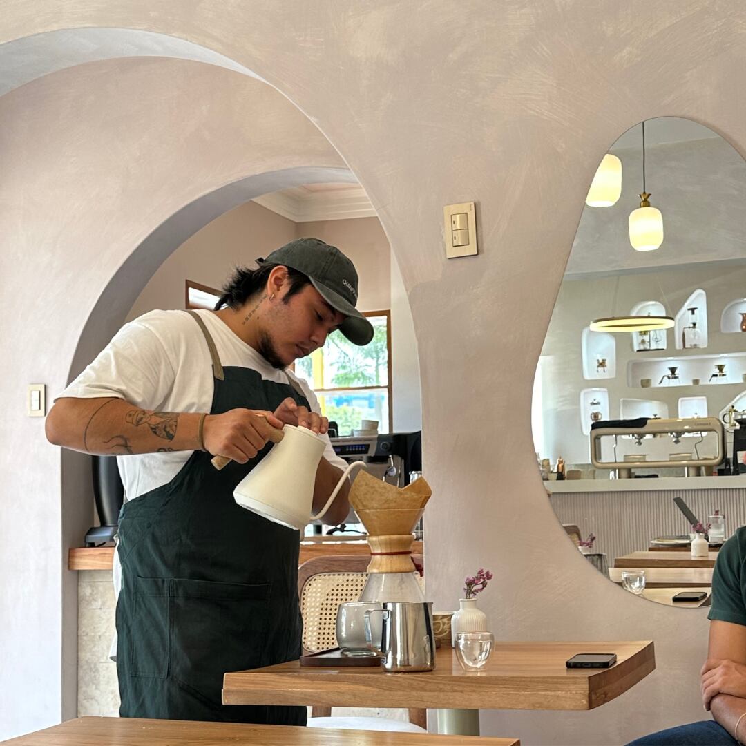 Café Gianfranco es una cafetería de especialidad que utiliza café peruano.