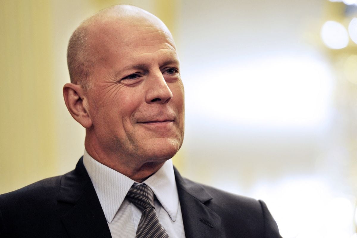 Bruce Willis vive una emotiva reaparición durante la boda de su hija Tallulah