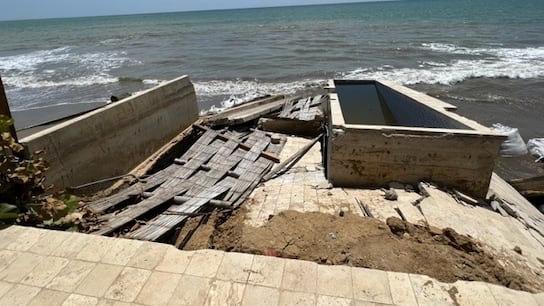 Tumbes: denuncian daños en vivienda por construcción de espigones para proyecto inmobiliario