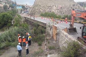 Arequipa: inician trabajos de armado de puentes modulares en Uchumayo