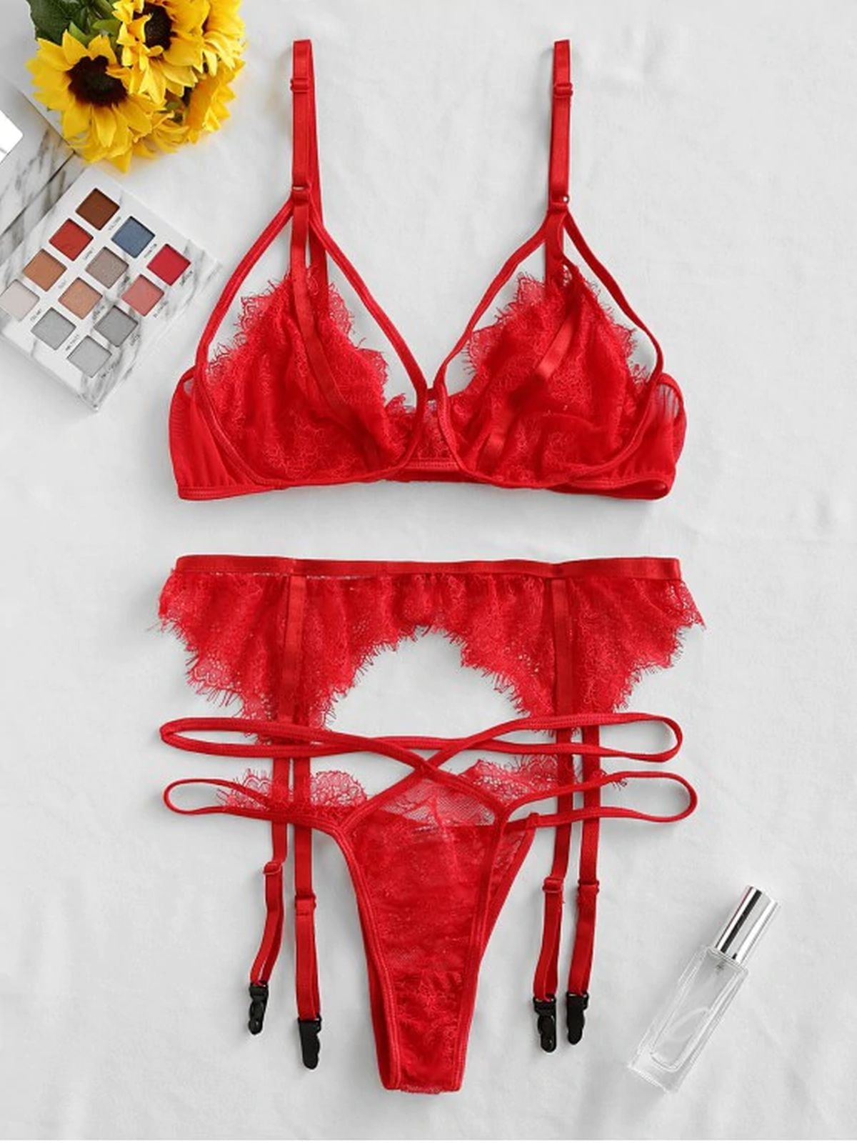La ropa interior de color rojo ayuda a atraer el amor y la pasión (Foto: Pinterest)
