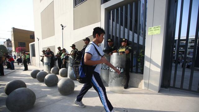 Inicio de clases: 20.500 efectivos PNP resguardarán 36.660 colegios en todo el Perú