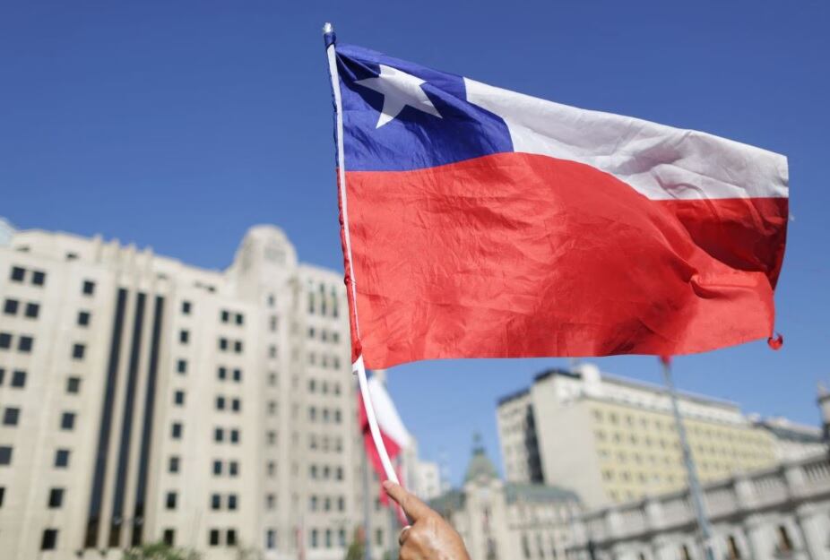 Chile es el único país de Sudamérica que no necesita visa americana. (Foto: Pablo Vera / AFP)