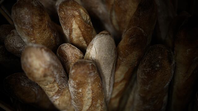 La baguette se convierte en Patrimonio de la Humanidad: estos son sus posibles orígenes