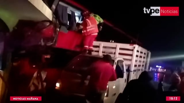 Arequipa: choque de bus interprovincial contra vivienda en Camaná deja 51 heridos