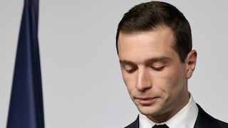Elecciones en Francia: Bardella acusa a Macron de dejar al país “en brazos de la extrema izquierda”
