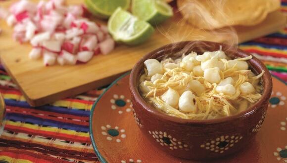 ¿Por qué el pozole es el plato típico para el 15 de septiembre en México? Historia y preparación