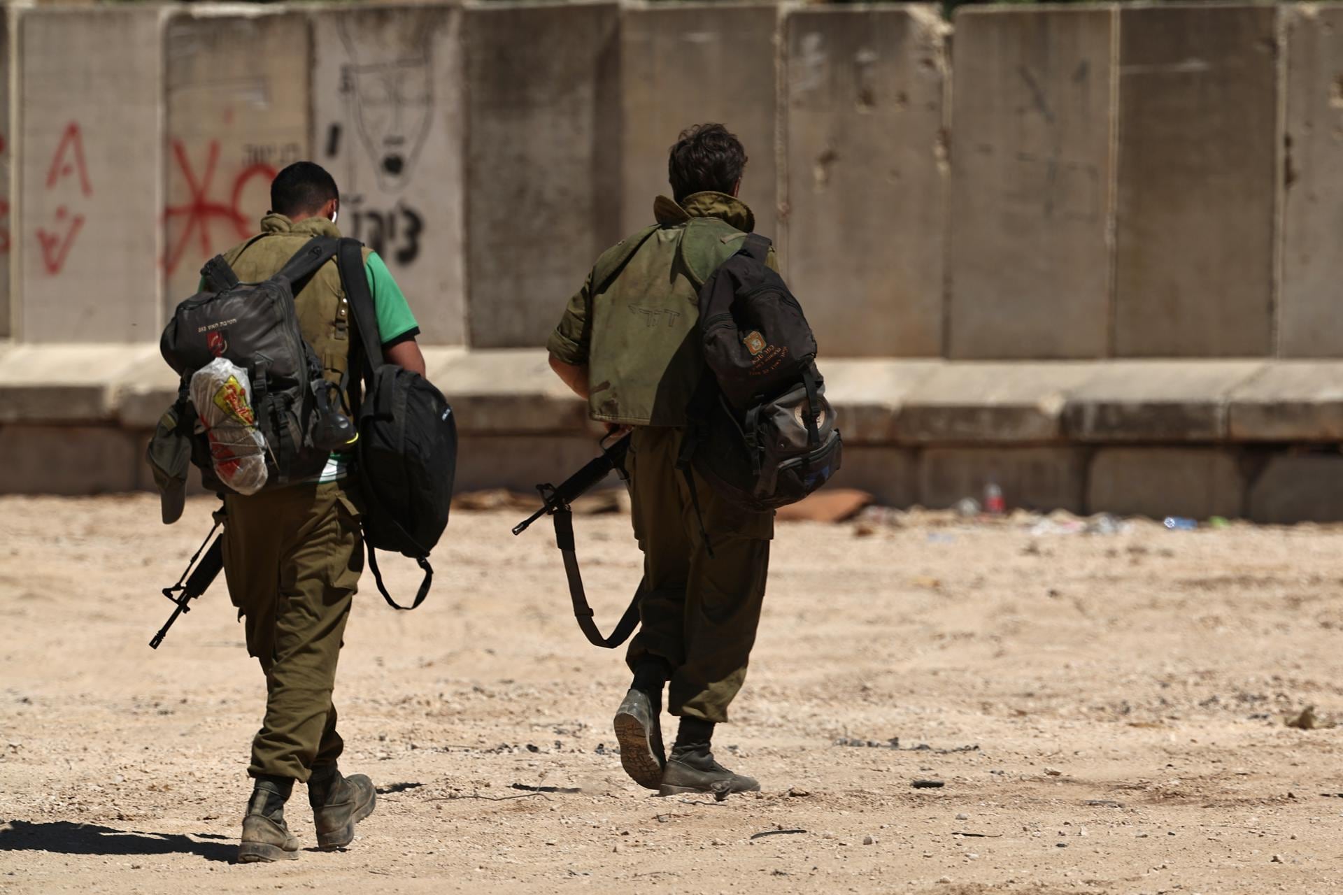 Israel insiste en que sus tropas no se retirarán del Líbano pese a la tregua con Hezbolá