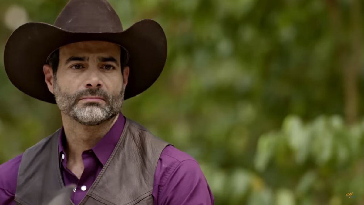 Luis Roberto Guzmán interpretando a Marco en "Tierra de esperanza" (Foto: TelevisaUnivision)