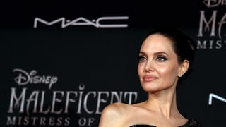 Angelina Jolie: asistió al estreno de Maléfica con un radiante look