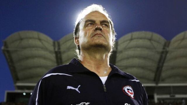 Marcelo Bielsa hizo un insólito pedido para quedarse en Chile