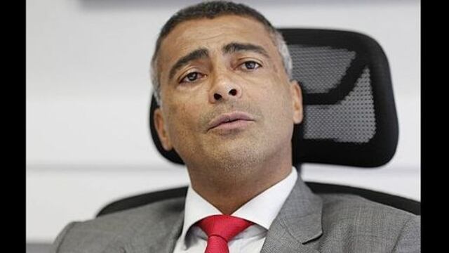 Romario ataca otra vez a la cúpula del fútbol brasileño