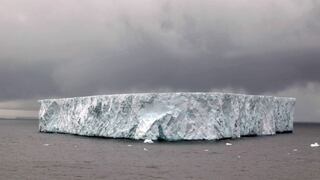 Antártida: conoce el gran iceberg que el BAP Carrasco tuvo que rodear en su misión | FOTOS