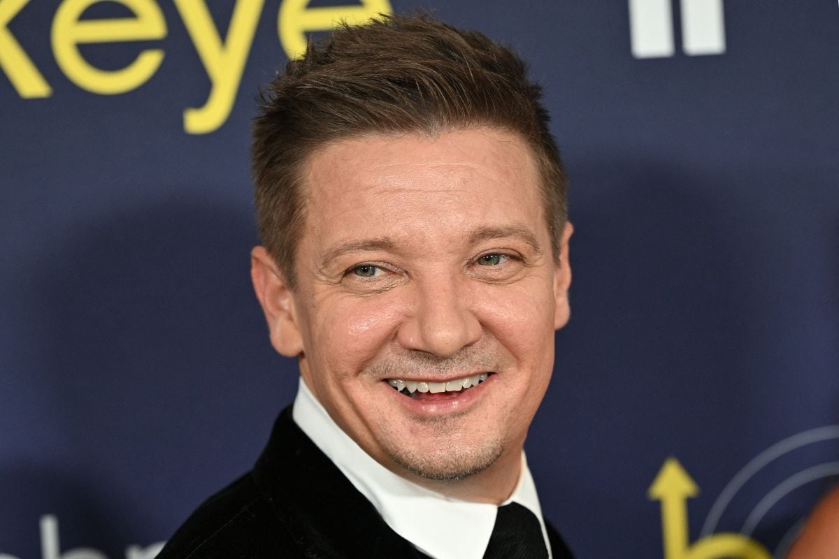 Renner estuvo hospitalizado por la gravedad de la situación (Foto: AFP)