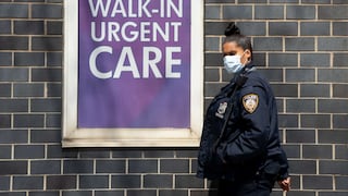 Nueva York obliga a usar mascarillas en sitios públicos por el coronavirus | FOTOS