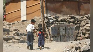 OCDE: El 40% de la clase media en Perú puede volver a ser pobre