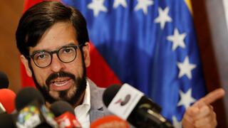 Diputado afirma tras huir de Venezuela que Maduro está "cada vez más aislado"
