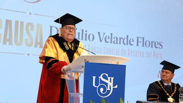 USIL otorga el doctorado honoris al Julio Velarde, presidente del BCRP