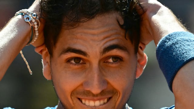 Golpe en Roma: chileno Alejandro Tabilo eliminó a Novak Djokovic 