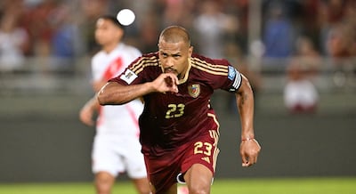 ¡De penal! Salomón Rondón pone el 1-0 a favor de Venezuela | VIDEO