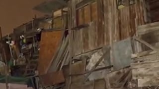 Mi Perú: Seis casas quedaron derrumbadas tras deslizamiento de tierra