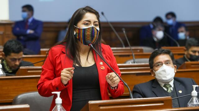 Congresista de Perú Libre, Kelly Portalatino, afirma que Aníbal Torres ya cumplió su ciclo