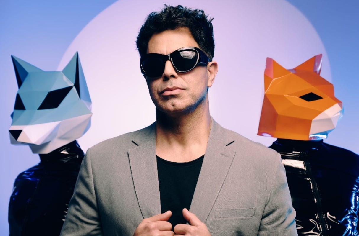 Jhovan Tomasevich y Two Digital Boys se unen para el estreno de “Eres todo lo que mata”. (Foto: Instagram)